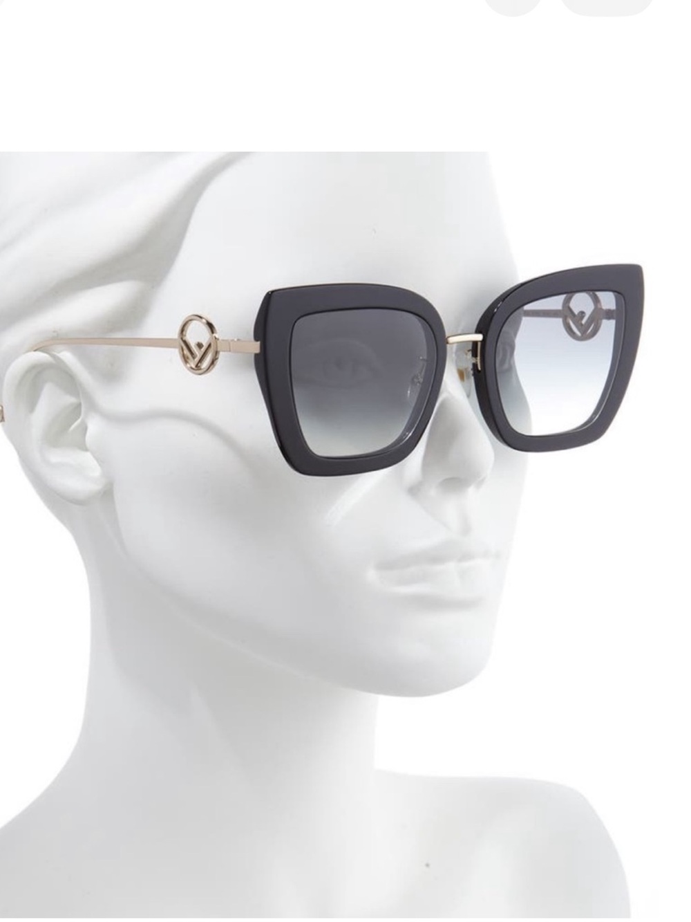Fendi Black Oversized Square Sunglasses with Gradient Lenses